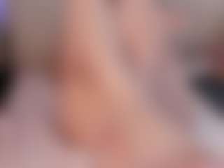 EmmaCollemann's Live Sex Cam Show