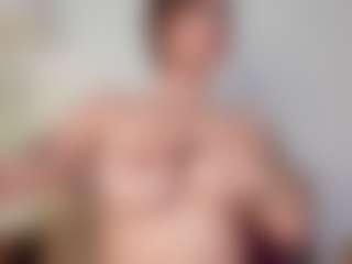 EmmaCollemann's Live Sex Cam Show