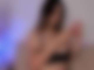 EmmaCollemann's Live Sex Cam Show
