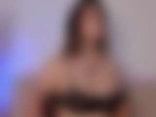 Live cam show with EmmaCollemann - Blue Eyes on SpankPalCams