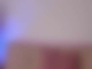 EmmaCollemann's Live Sex Cam Show