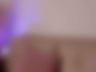 EmmaCollemann's Live Sex Cam Show