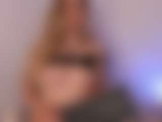 EmmaCollemann's Live Sex Cam Show