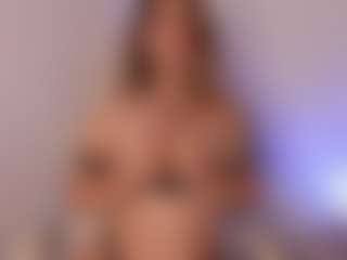 EmmaCollemann's Live Sex Cam Show
