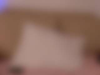 EmmaCollemann's Live Sex Cam Show