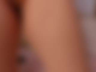 EmmaCollemann's Live Sex Cam Show