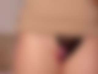 EmmaCollemann's Live Sex Cam Show