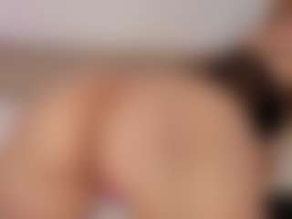 EmmaCollemann's Live Sex Cam Show