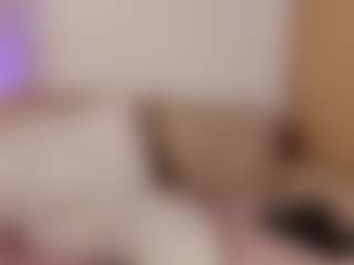 EmmaCollemann's Live Sex Cam Show
