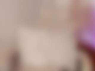 EmmaCollemann's Live Sex Cam Show