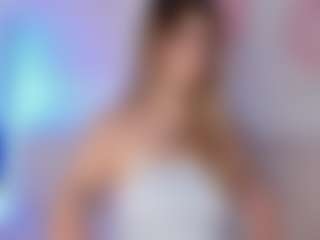 Live cam show with EmmaCollemann - Handjob on Camsoda Late Night