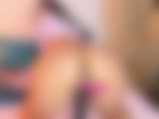 Sally-Rosses's Live Sex Cam Show