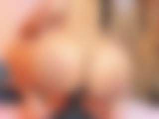 Sally-Rosses's Live Sex Cam Show