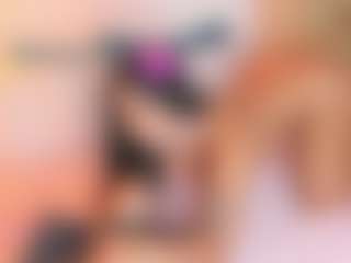 Sally-Rosses's Live Sex Cam Show