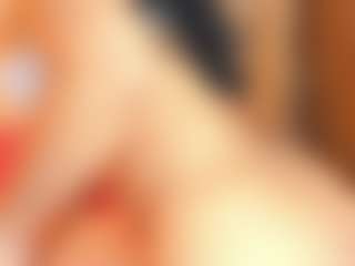 Sally-Rosses's Live Sex Cam Show