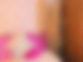 Sally-Rosses's Live Sex Cam Show
