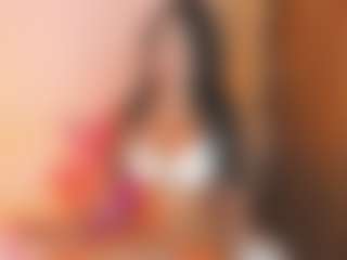 Live cam show with Sally-Rosses - Lovense Brown Hair on AdultVida.com