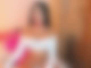 Sally-Rosses's Live Sex Cam Show