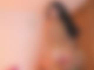 Sally-Rosses's Live Sex Cam Show