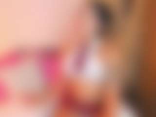 Sally-Rosses's Live Sex Cam Show