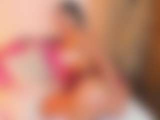 Sally-Rosses's Live Sex Cam Show