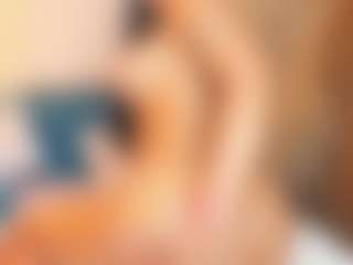 Live cam show with Sally-Rosses - Italian Young Adult on TastyBlacksLive | colombia