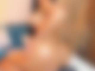 Sally-Rosses's Live Sex Cam Show