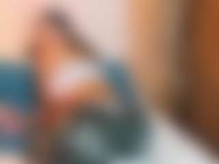Live cam show with Sally-Rosses - Bedroom on madthumbs
