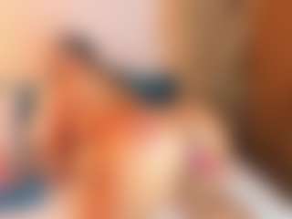 Live cam show with Sally-Rosses - Tease on Camsoda