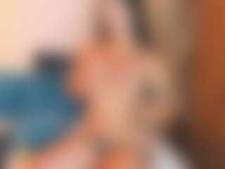 Live cam show with Sally-Rosses - Lovense on madthumbs
