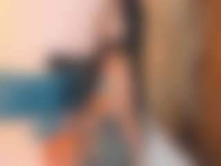 Live cam show with Sally-Rosses - Brown Hair on fapnchat