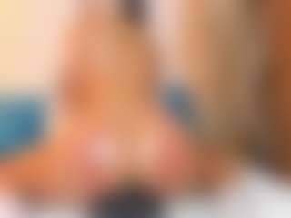 Sally-Rosses's Live Sex Cam Show