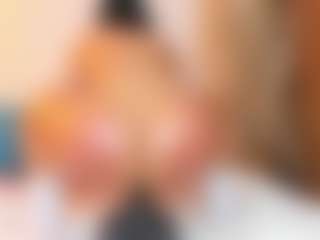 Sally-Rosses's Live Sex Cam Show