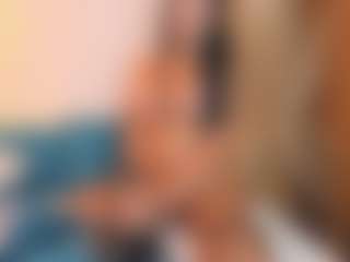 Sally-Rosses's Live Sex Cam Show