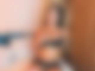 Live cam show with Sally-Rosses - Brown Eyes on slutload