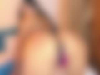 Live cam show with Sally-Rosses - Tattoos Brown Hair on xplaylive.com