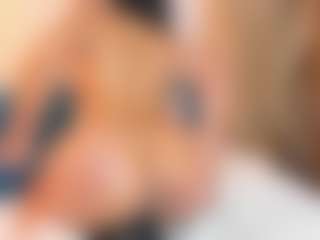 Sally-Rosses's Live Sex Cam Show