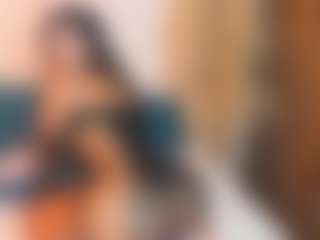 Live cam show with Sally-Rosses - Brown Hair Teen (18+) on Camming Site