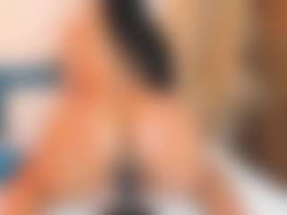 Sally-Rosses's Live Sex Cam Show