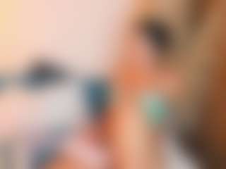 Sally-Rosses's Live Sex Cam Show
