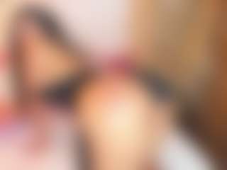 Sally-Rosses's Live Sex Cam Show