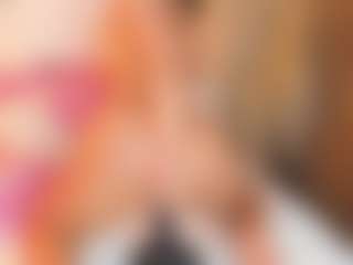 Live cam show with Sally-Rosses - Shaved Pussy on Fling VIP Chat