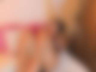 Sally-Rosses's Live Sex Cam Show