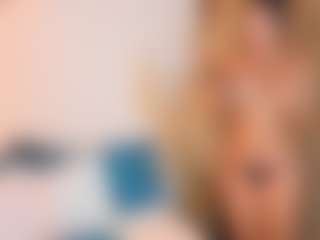 Live cam show with Sally-Rosses - Erotic Dance on madthumbs