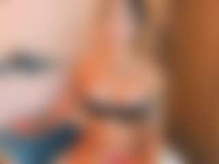 Sally-Rosses's Live Sex Cam Show