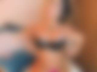 Sally-Rosses's Live Sex Cam Show