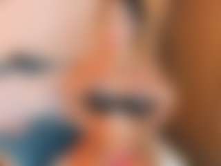 Sally-Rosses's Live Sex Cam Show