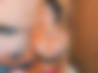 Sally-Rosses's Live Sex Cam Show