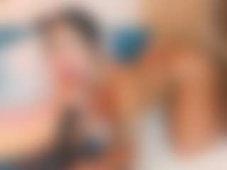 Live cam show with Sally-Rosses - HD on TastyBlacksLive