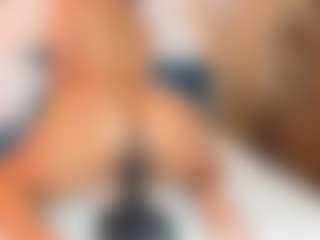 Sally-Rosses's Live Sex Cam Show